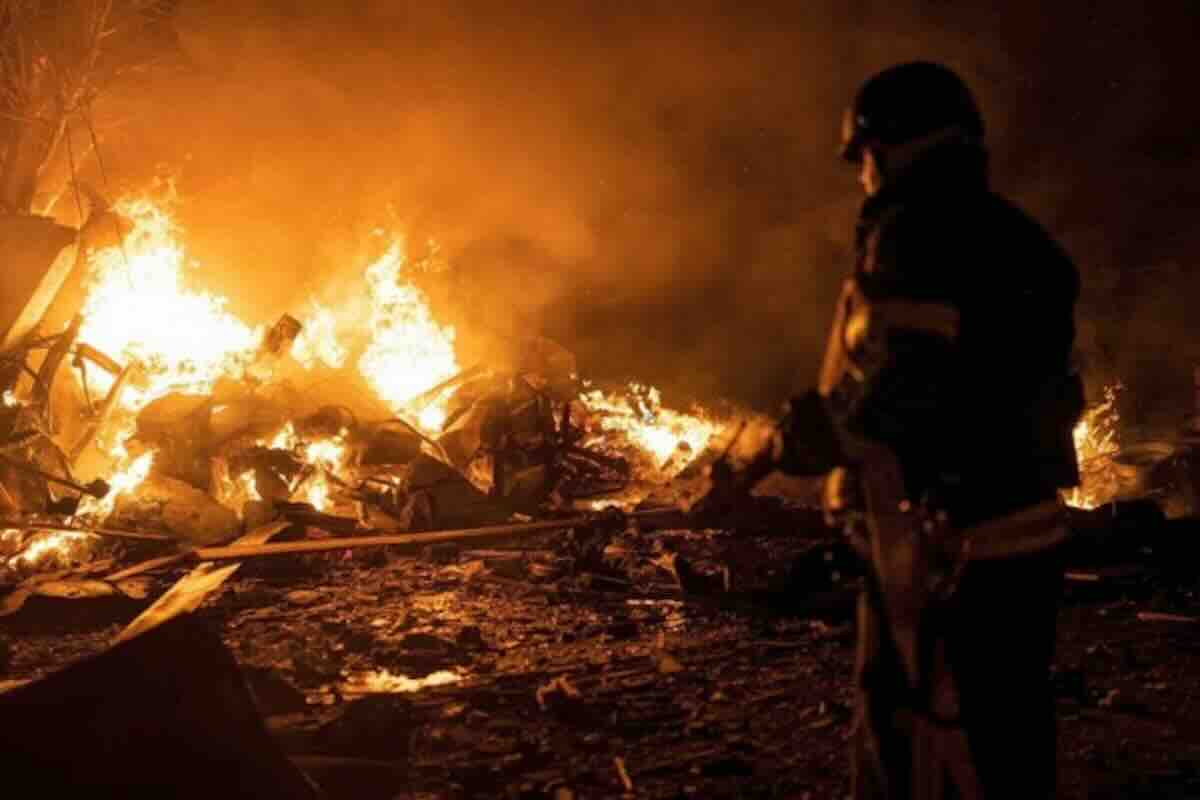 paklena noć nad ukrajinom ruski dronovi i rakete uništavali ciljeve celu noć – kijev, harkov, odesa u plamenu!