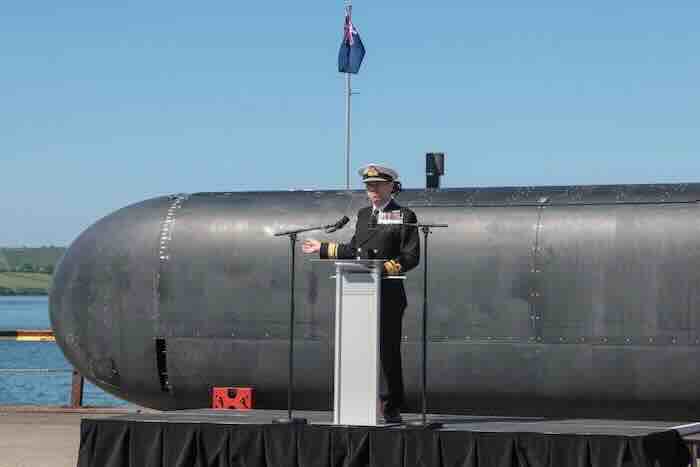 excalibur britanija otkrila kolosalnu podvodnu dron podmornicu od 21 tonu sa dometom od 1.600 km