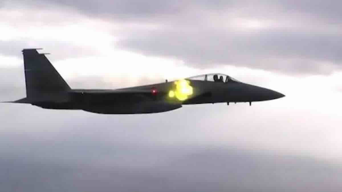 f 15c dejstvuje topom f 15c dejstvuje topom