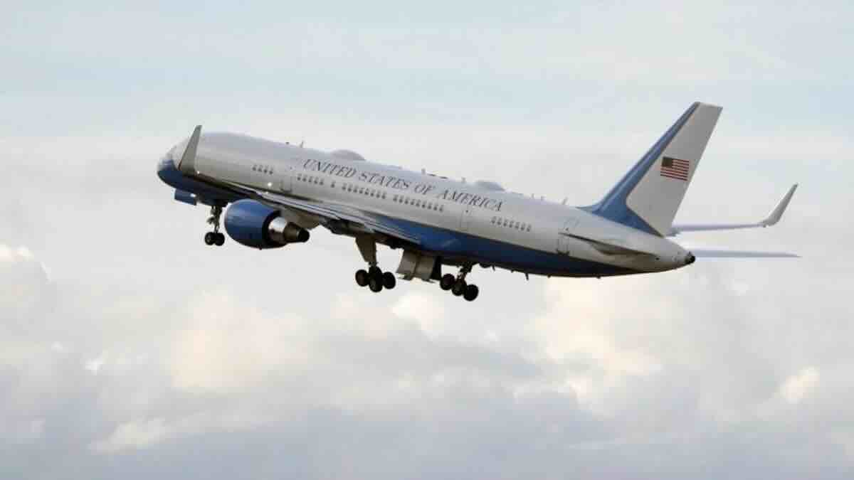 najskuplji diplomatski poklon u istoriji? katar predaje trampu „leteću palatu“ od 400 miliona dolara