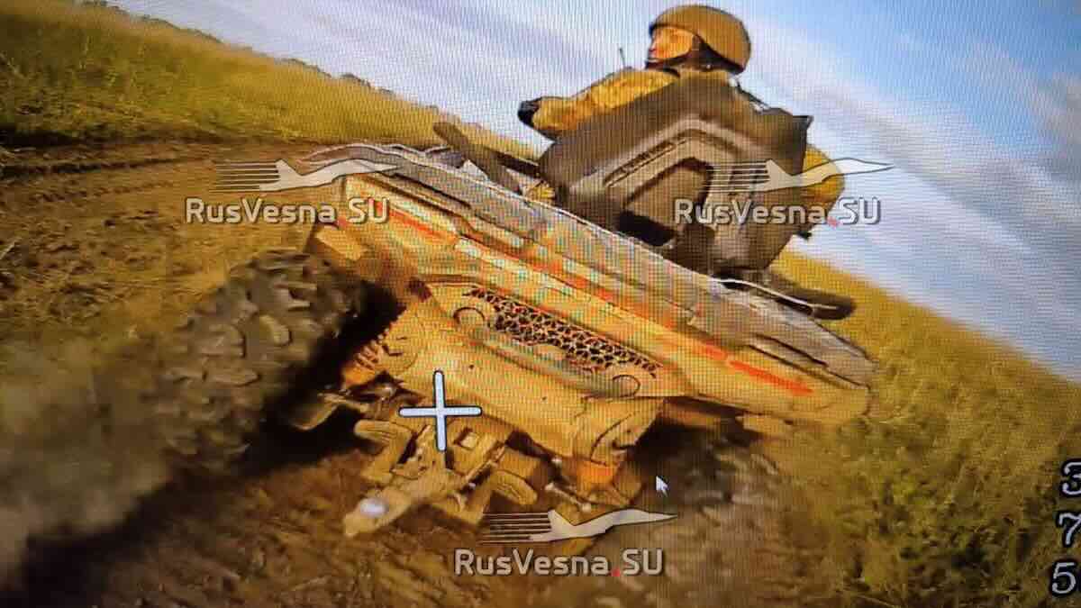 ruski vojnici izašli ukrajincima iza leđa u marijinu, pogubili ih i zauzeli selo žestoke borbe i kod tjotkina