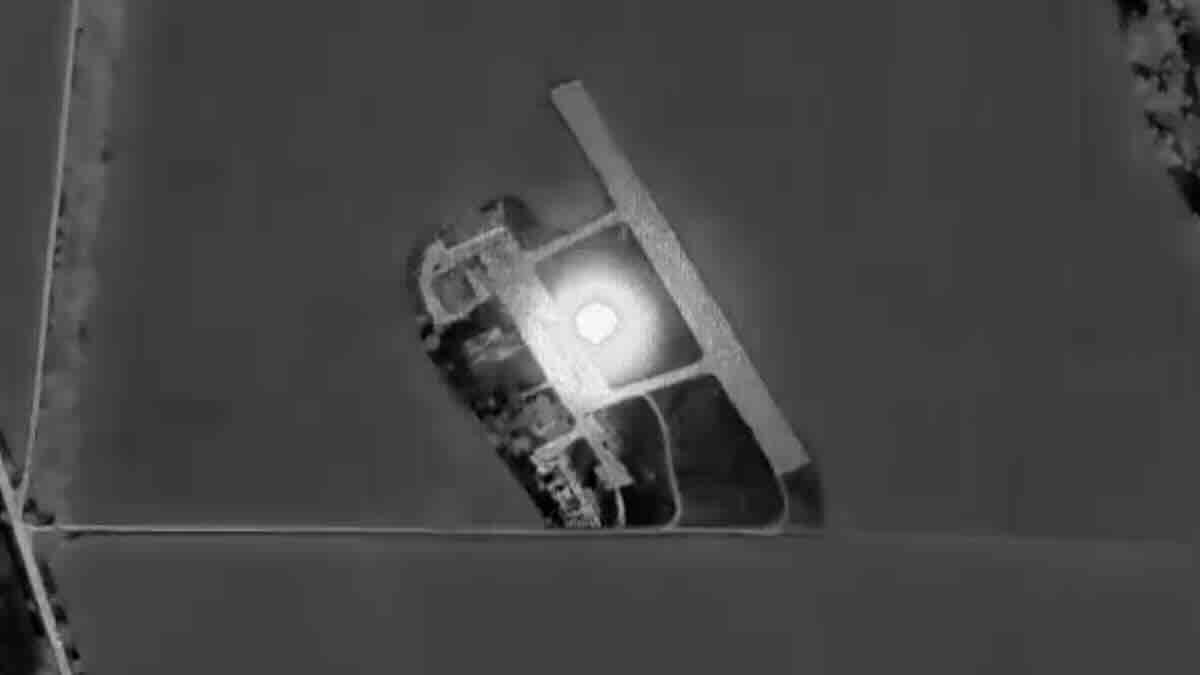 uništenje iz vazduha ruska raketa pogodila ukrajinski aerodrom – sagoreli laki avioni, lovci na dronove! uništenje iz vazduha ruska raketa pogodila ukrajinski aerodrom – sagoreli laki avioni, lovci na dronove!