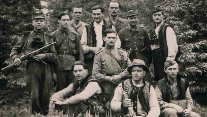 grupa ustanika grupa ustanika