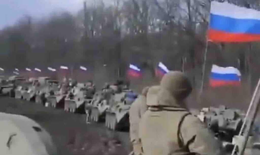 ruske trupe kolona oklopnih vozila na pravcu sumija