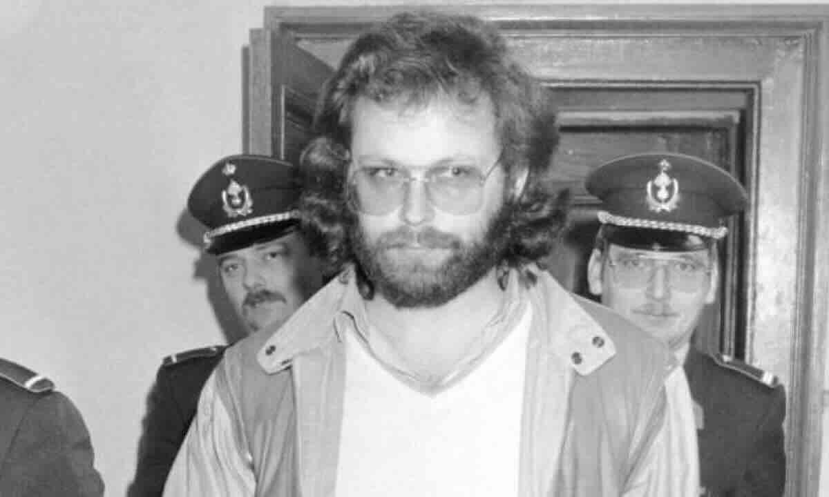 umro zloglasni razbojnik iz stokholma Čovek zbog kog je nastao termin „stokholmski sindrom“! umro zloglasni razbojnik iz stokholma Čovek zbog kog je nastao termin „stokholmski sindrom“!