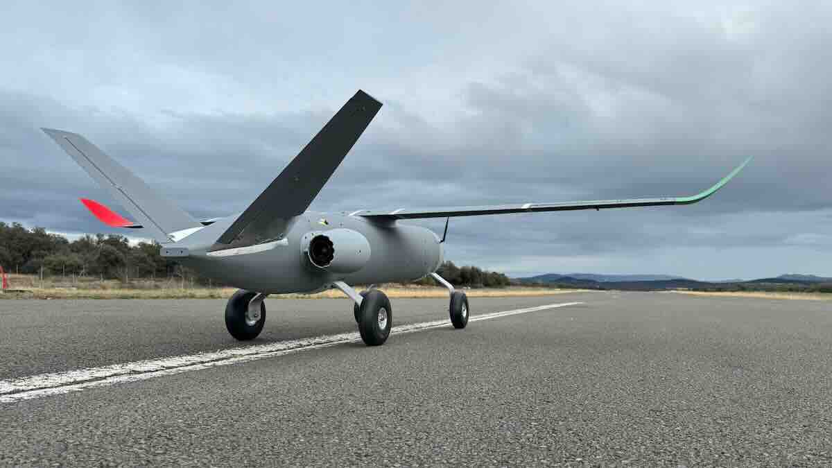 britanci predstavili najbrzi kamikaza dron na svetu „skyshark juri 450 kmh i pogada ciljeve 250 km daleko britanci predstavili najbrži kamikaza dron na svetu „skyshark“ juri 450 km:h i pogađa ciljeve 250 km daleko!