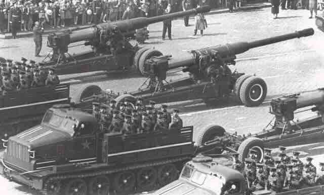 tegljač at t vuče top s 23