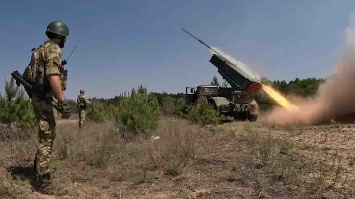 ukrajina baca elitne trupe i plaćenike u borbu kod sumija rusi preuzeli ključna sela, front se lomi u junaivki! ukrajina baca elitne trupe i plaćenike u borbu kod sumija rusi preuzeli ključna sela, front se lomi u junaivki!