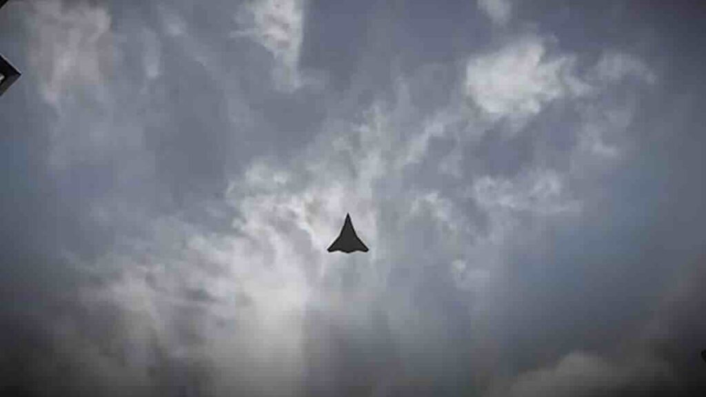 kina testira do sada neviđen borbeni avion nove generacije misteriozna letelica viđena iznad vojnog poligona!