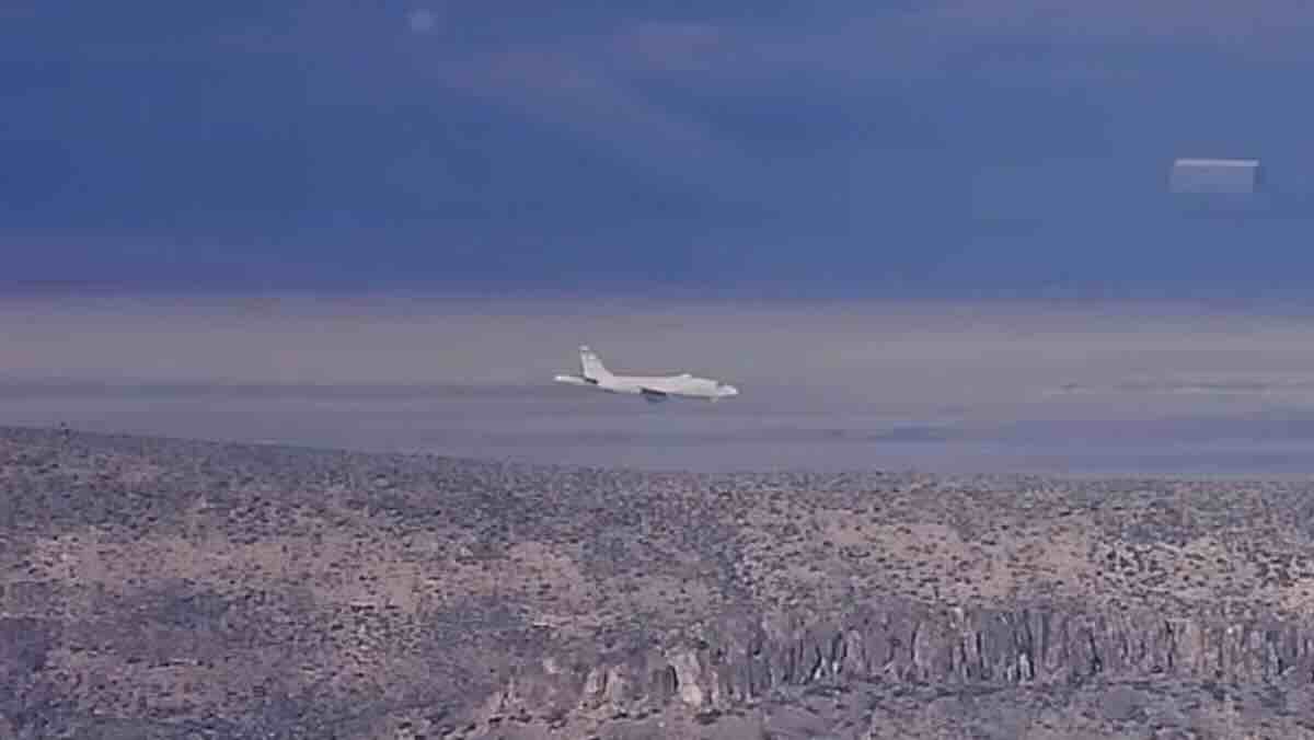 misterija u sad američki špijunski avion rat55 snimljen iznad area 51 – tragovi tajnih projekata i priče o vanzemaljcima!