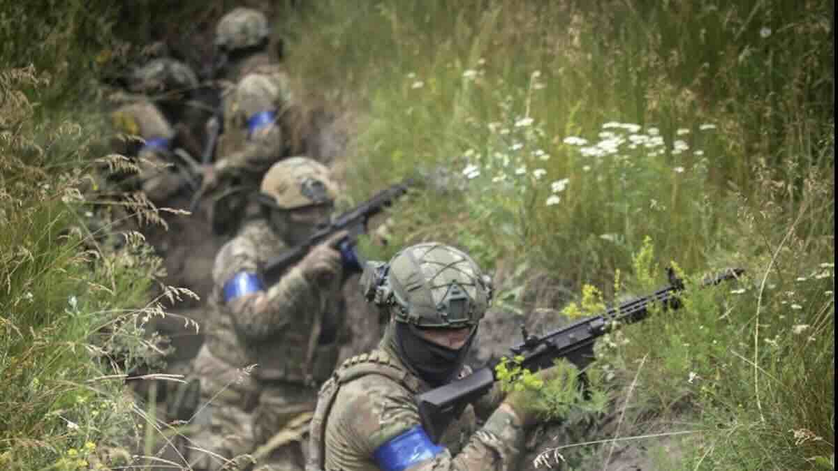 ukrajina sprema invaziju na rusiju? više od 50.000 vojnika i stranih plaćenika nagomilano na granici! ukrajina sprema invaziju na rusiju? više od 50.000 vojnika i stranih plaćenika nagomilano na granici!