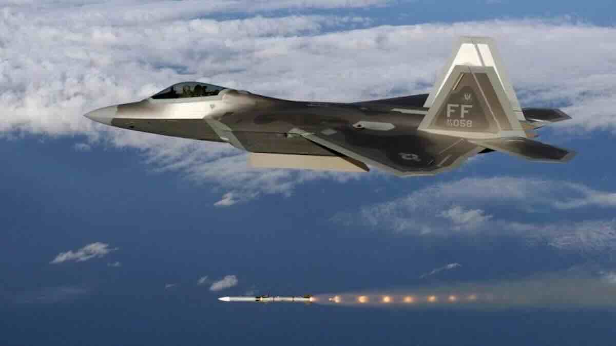 f 22 raptor postavio istorijski rekord najduže lansiranje rakete aim 120 amraam, ali domet ostaje tajna f 22 raptor postavio istorijski rekord najduže lansiranje rakete aim 120 amraam, ali domet ostaje tajna