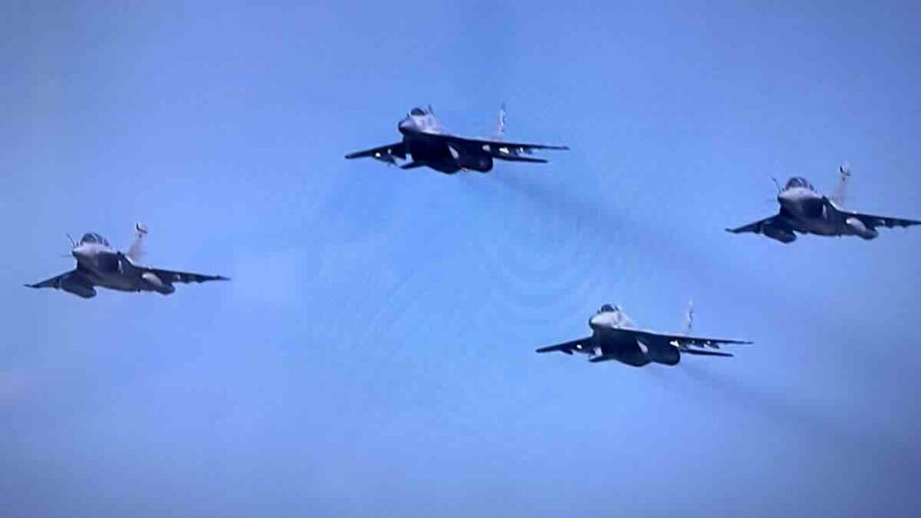 mig 29 i prelet francuskih rafala mig 29 i prelet francuskih rafala