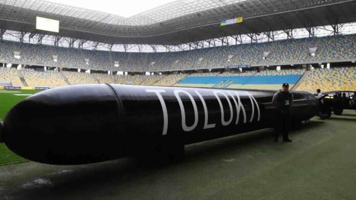 nova pretnja ruskoj floti u crnom moru predstavljen ukrajinski džinovski podvodni dron „toloka“