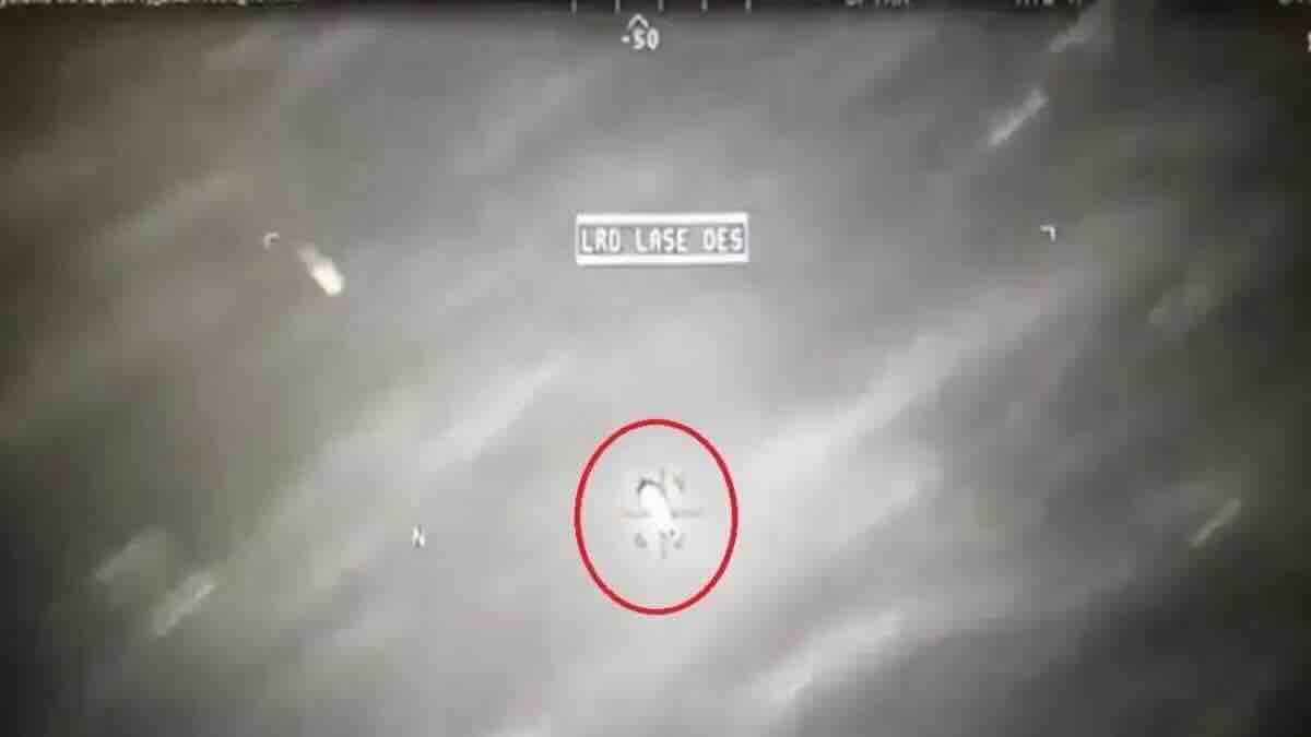 snimak iz mq 9 reaper drona šokirao američki kongres nlo ostao netaknut posle udara hellfire rakete!