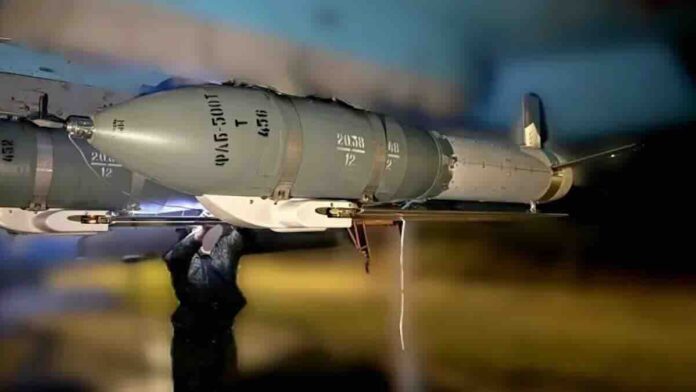 fab avio bomba sa umpk modulom i mlaznim pogonom