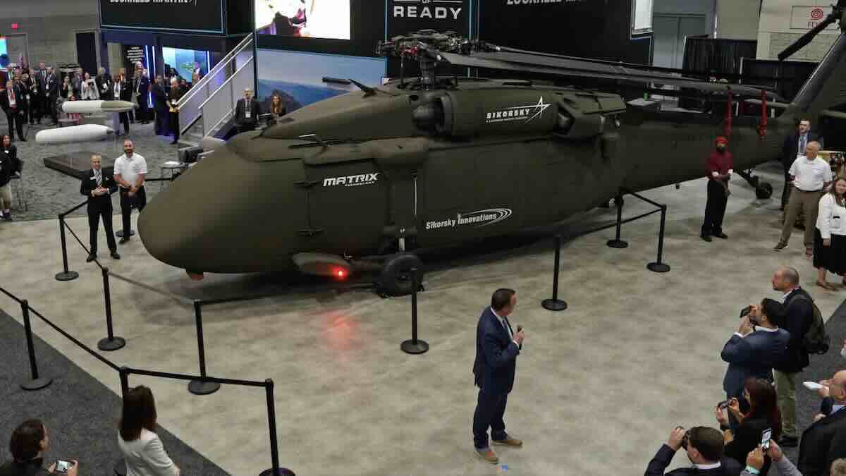 logistika sikorsky predstavio bespilotni helikopter s 70uas „u hawk“