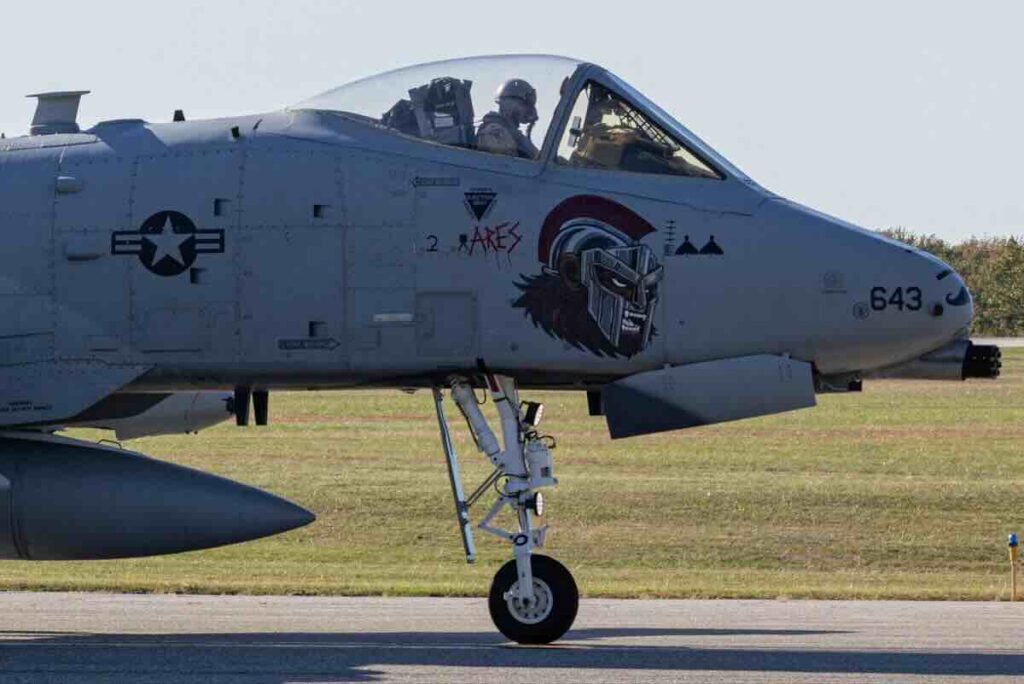 stari lovci nova misija a 10 warthog postali ubice dronova stari lovci, nova misija a 10 warthog postali ubice dronova!