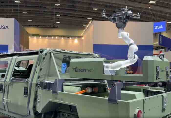 target arm ralar – robotizovana ruka koja hvata dronove u letu target arm ralar – robotizovana ruka koja hvata dronove u letu