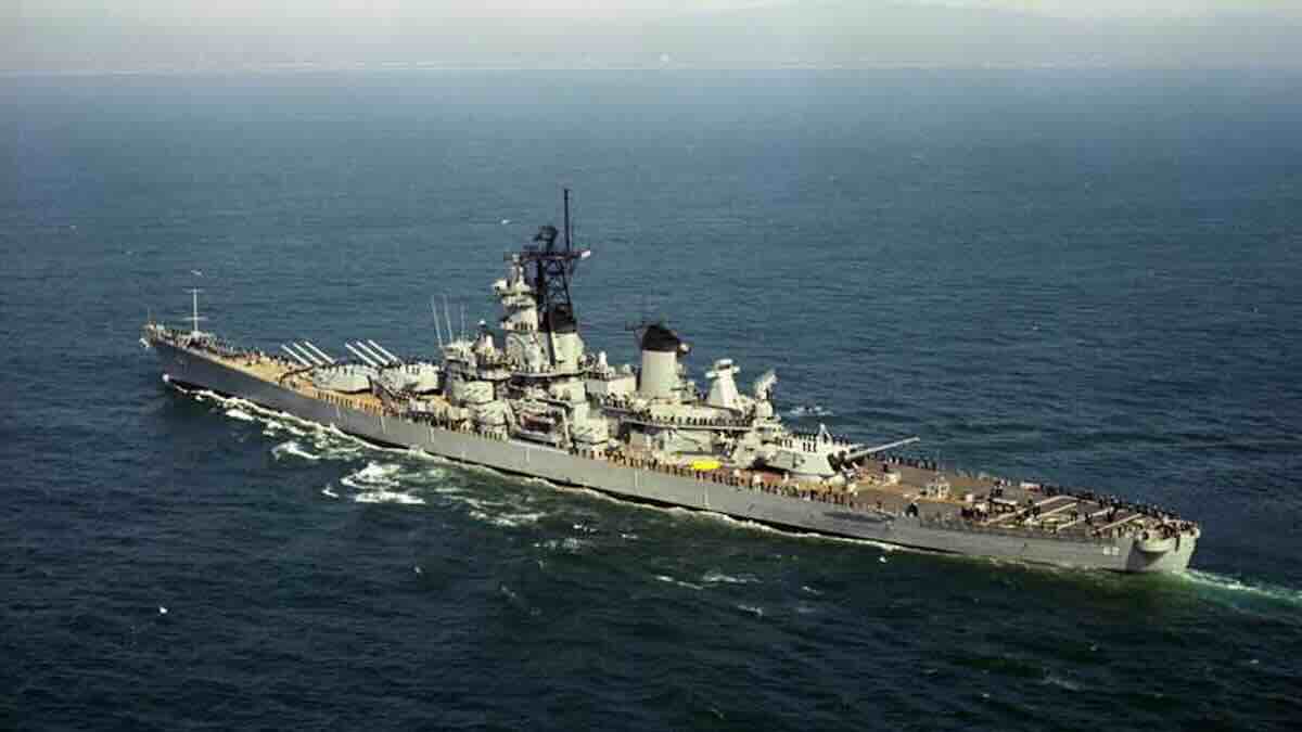 „bojni brod 21. veka“ tramp najavio povratak oklopnih džinova i otvorio novu trku na morima