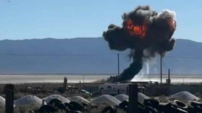 Američki F 16C elitne eskadrile Thunderbirds pao u pustinji kod Death Valley, pilot se spasao