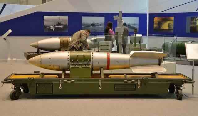 Avionska nuklearna taktička bomba RN 28