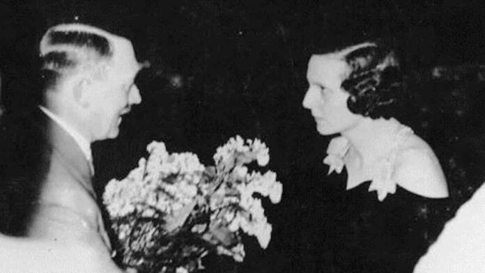 Leni Rifenštal S glavnim pokroviteljom Leni Rifenštal S glavnim pokroviteljom