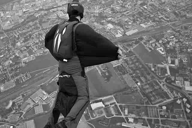 Wingsuit IZ HELIKOPTERA Wingsuit IZ HELIKOPTERA