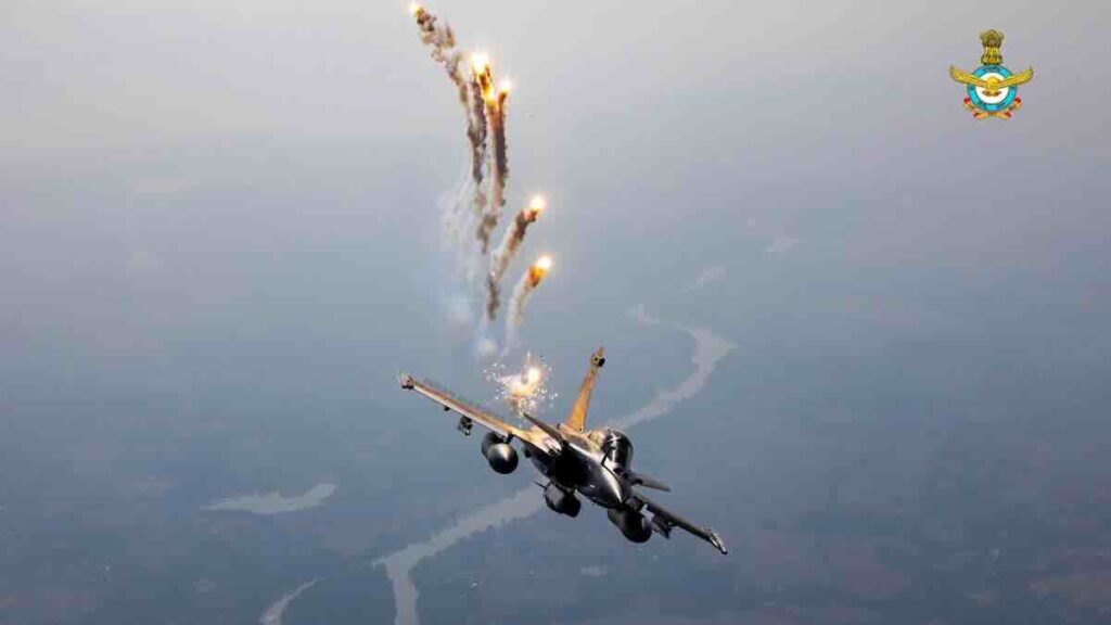 IAF Rafale nosi SCALP rakete