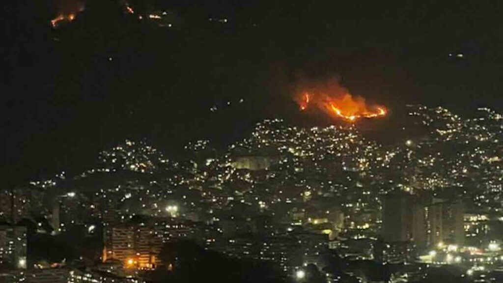 Počeo rat? Eksplozije u Karakasu, Venecueli potvrđeni udari, nepoznat uzrok i tišina Vašingtona