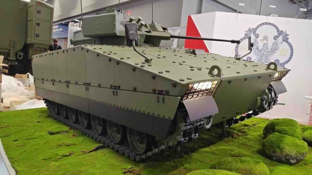Ratel poljsko tesko borbeno vozilo pesadije Ratel poljsko teško borbeno vozilo pešadije