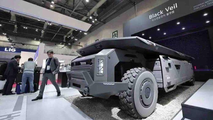 Hyundai Rotem Black Veil