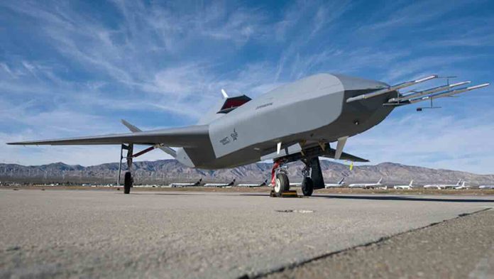 Northrop Grumman dron Talon Blue YFQ-48A