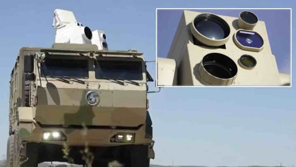 Kina uvodi lasersko oruzje protiv dronova Guangdijan 11E i Guangdijan 21A Kina uvodi lasersko oružje protiv dronova Guangđijan 11E i Guangđijan 21A