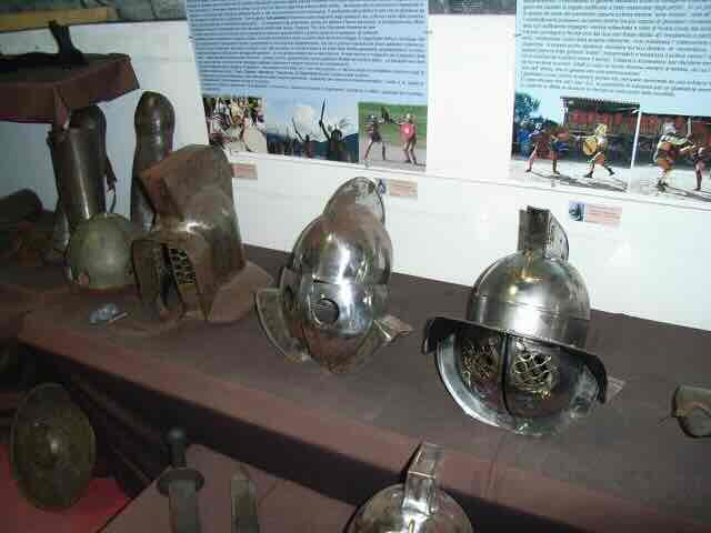 slemovi raznih epoha šlemovi raznih epoha