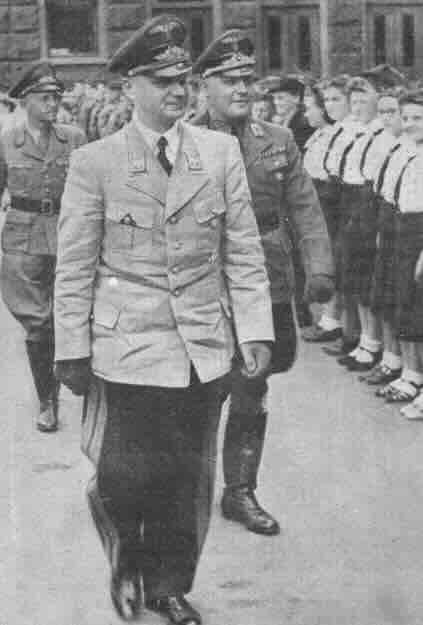 Alfred Rosenberg u poseti Kijevu