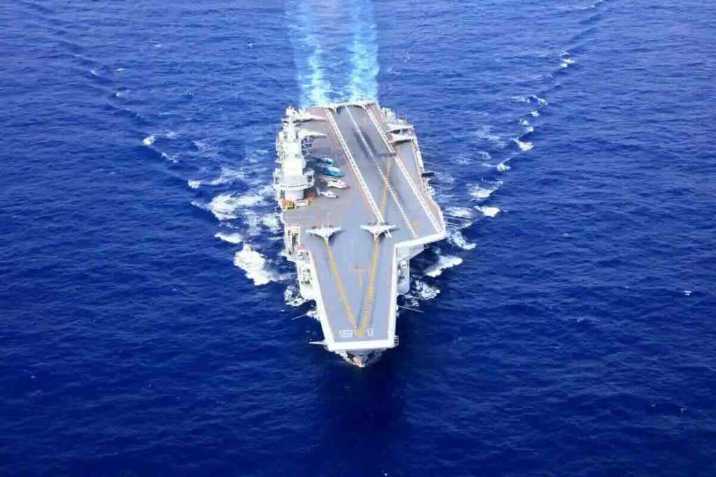 Fuđijan kineski nosač aviona