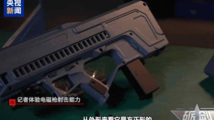 Kina predstavila ručni elektromagnetni lanser