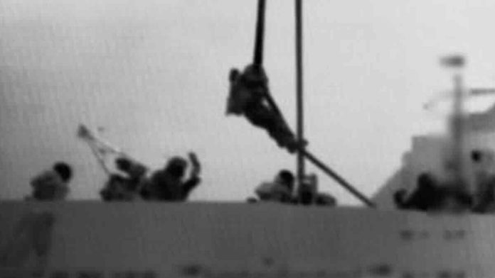 Noć kada je Izrael napao flotilu u međunarodnim vodama mrtvi, oružje i sukob sa Turskom