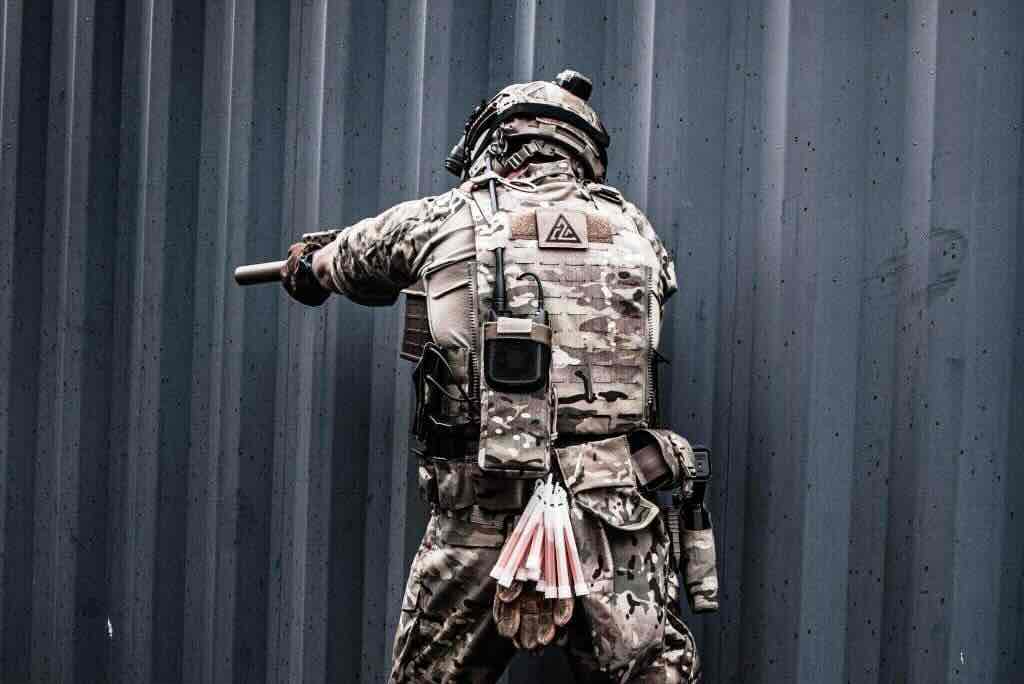 thales storm 2 zastita na vojniku