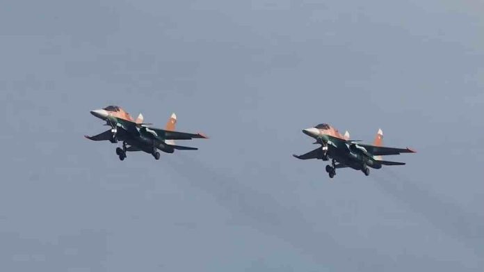 Alžir dobio prve Su 34M