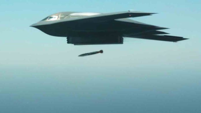 B-2 baca B-61 bombu