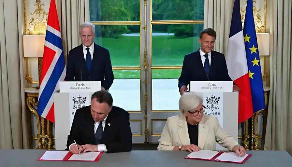 Francuski nuklearni kisobran stize do Norveske Francuski nuklearni kišobran stiže do Norveške