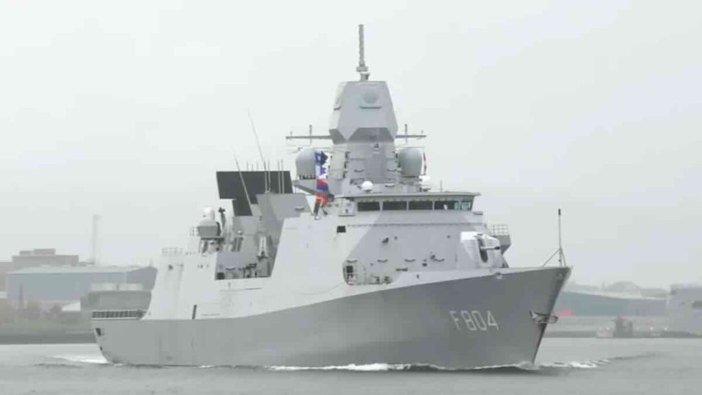 fregata HNLMS De Ruyter