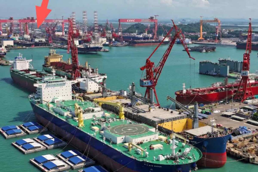 kina gradi najveci vojno logisticki brod na svetu kina gradi najveći vojno logistički brod na svetu