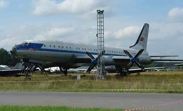 TU 114 osnovni model TU-114 osnovni model