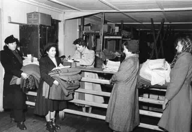 Ženski prihvatni centar za izbeglice u DDR 1952