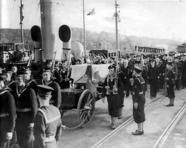 Docek tela u Plimutu 1943 Doček tela u Plimutu 1943