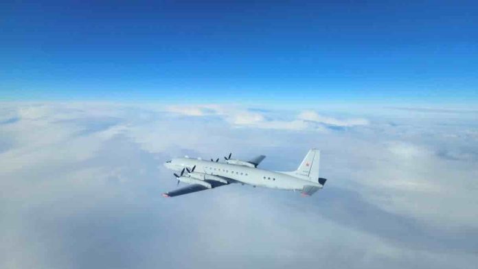 Poljski lovci poslati da presretnu izviđački avion Il-20 Poljski lovci poslati da presretnu izviđački avion Il-20