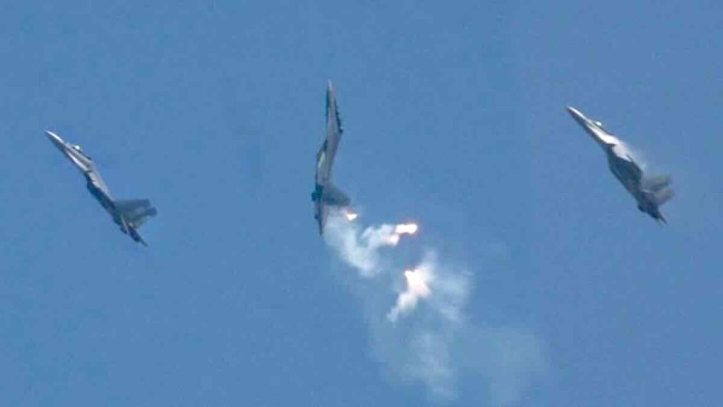Sukoj Su-27 kobra manevar